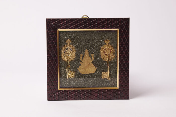 Lakshmi Maa frame